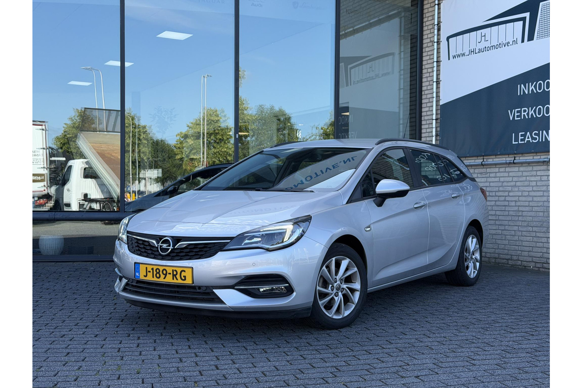 Opel Astra Sports Tourer 1.2 Edition*NAVI*ECC*CRUISE*CAMERA*TEL*